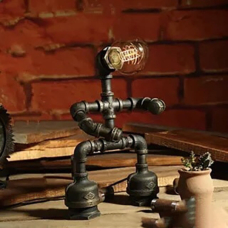 Industrial Retro Pipe Robot Table Lamp – American Style Creative Iron Pipe Lamp for Coffee Shop/Bar/Desk